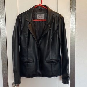 Black leatherette jacket size M